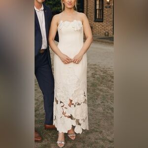 Elegant Cream Floral Strapless Wedding Gown